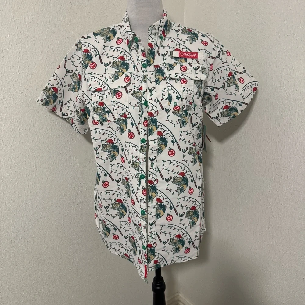 Magellan Outdoors XL (18-20) Fish Gear Moisture Wicking NWT Button-Down Holiday